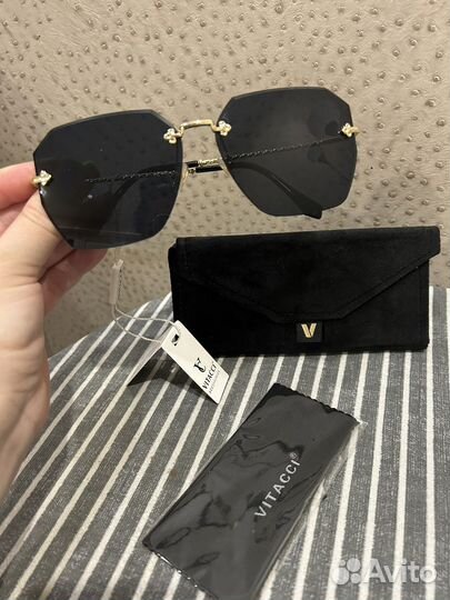 Очки шикартные новые Vitacci