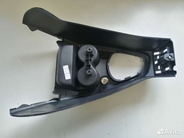 Консоль на кулису МКПП Renault Logan 2