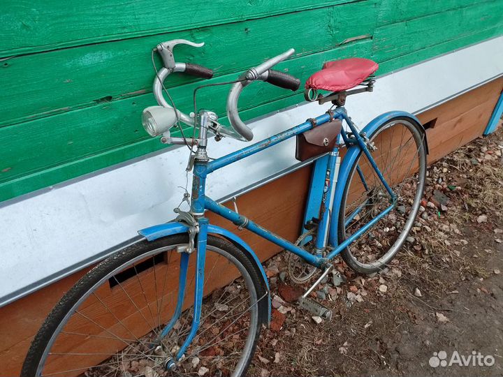 Велосипед,Спутник