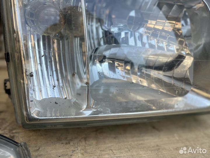 Фары передние под ремонт land cruiser 100