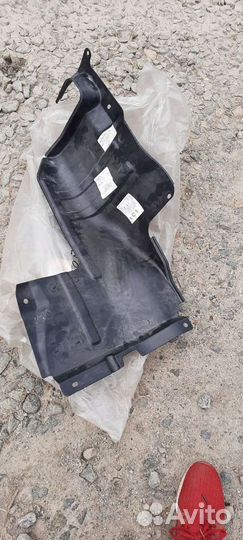 Защита (пыльник) двигателя правый киа