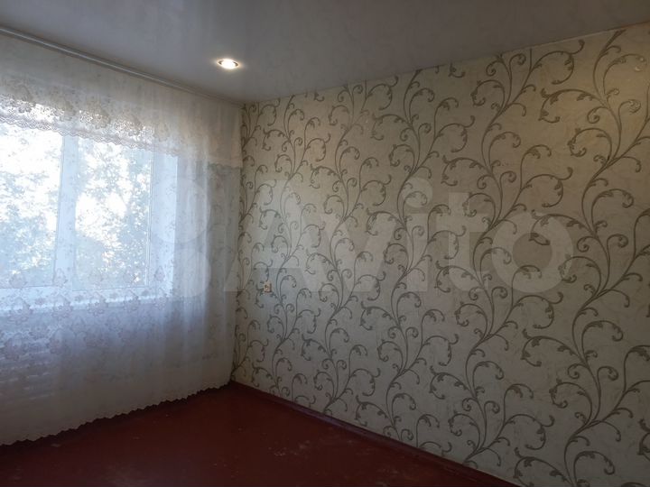 Комната 12 м² в 4-к., 3/9 эт.