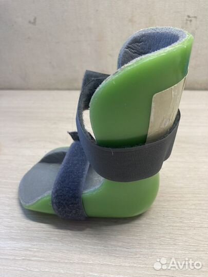 Тутор на голеностопный сустав