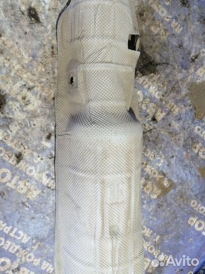 Тепловой экран Ford Fiesta 5 хэтчбек fyja 2007