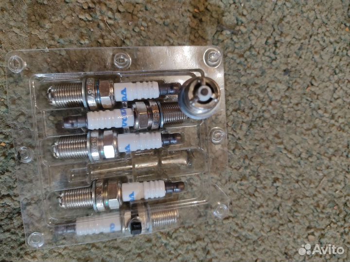 Новые запчасти на вольво 960