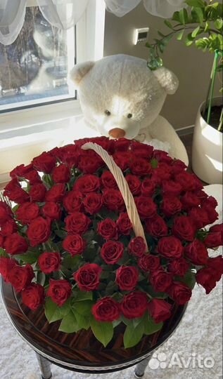 Розы красные с доставкой Омск