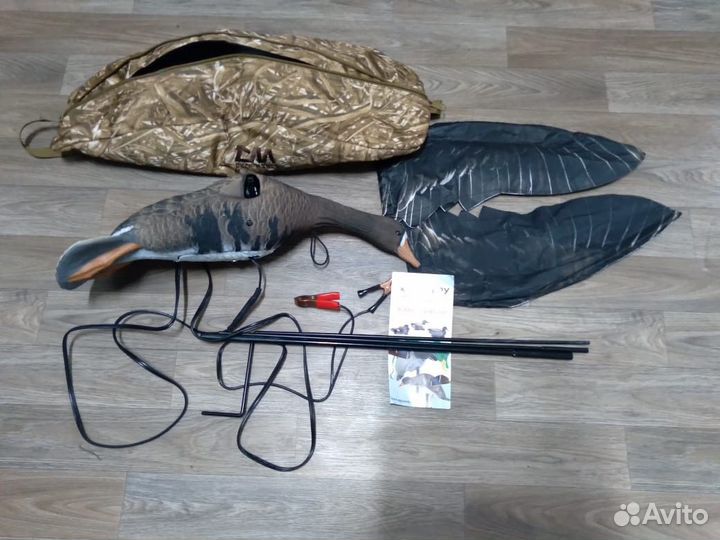 Махокрыл гусь Белолобый электромеханический