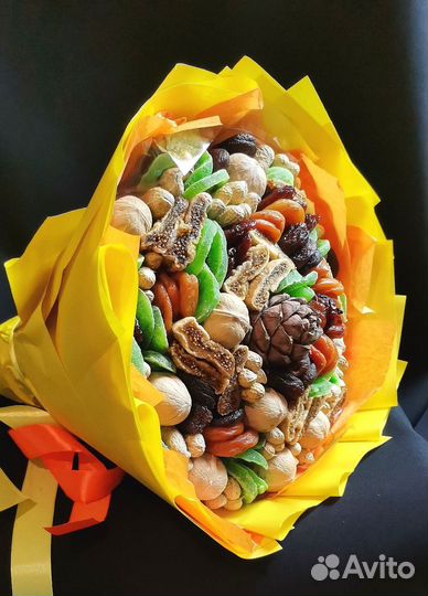 Букет из сухофруктов