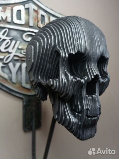 Вешалка настенная Harley Davidson череп