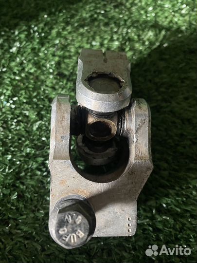 Карданчик рулевой volvo xc90