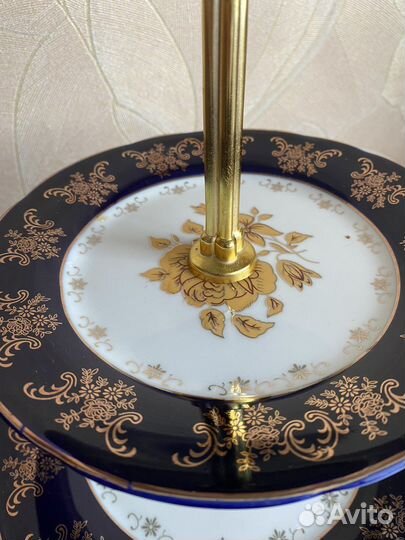 Этажерка трехъярусная