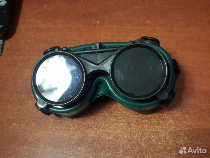 Очки защитные