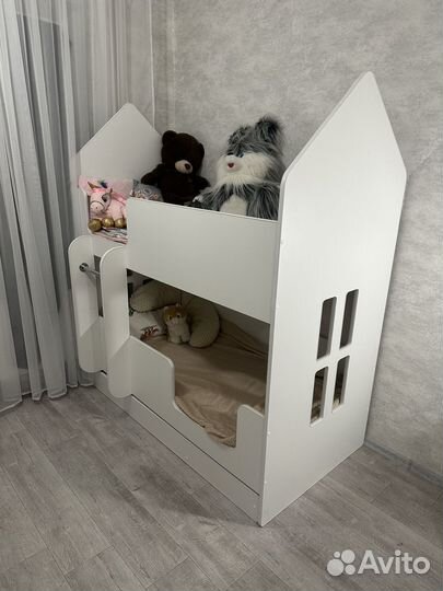 Кровать двухэтажная детская