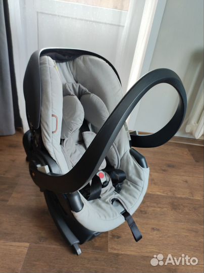 Автолюлька Stokke с базой isofix