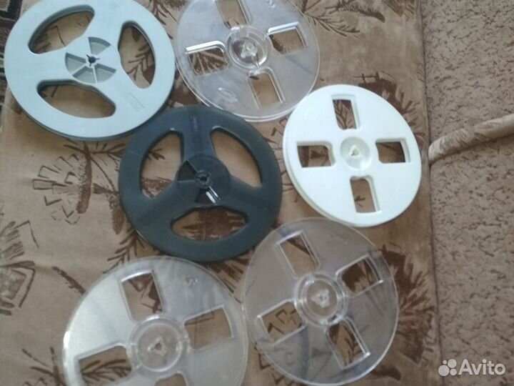 Магнитофонные катушки 18