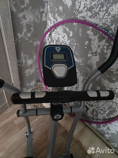 Эллиптический тренажер torneo