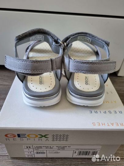 Новые сандали Geox для девочки 32р