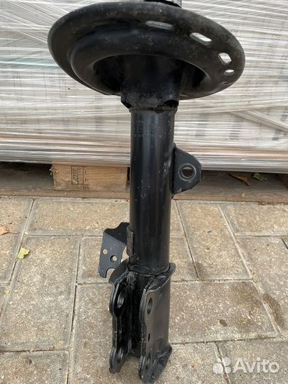 Передний амортизатор lexus RX 3 270, 350, 450h