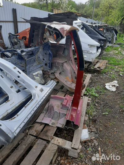 Порог правый Volkswagen Polo 6