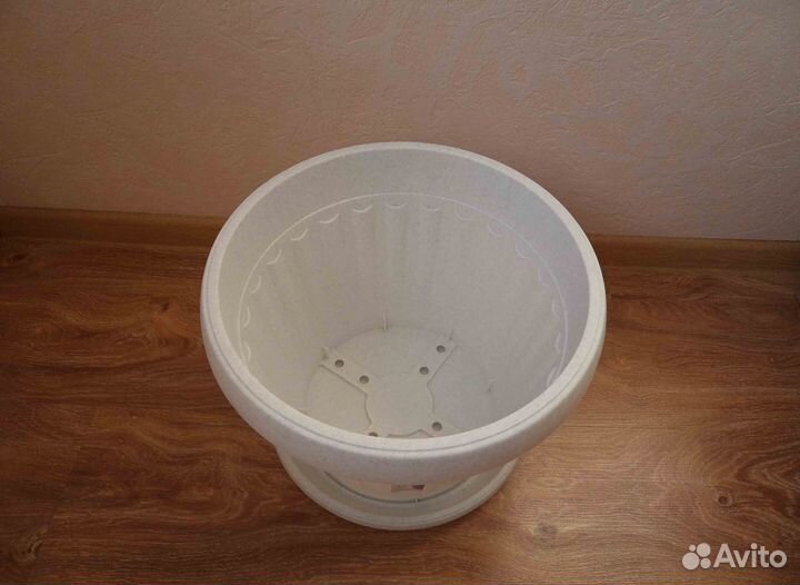 Кашпо для цветов