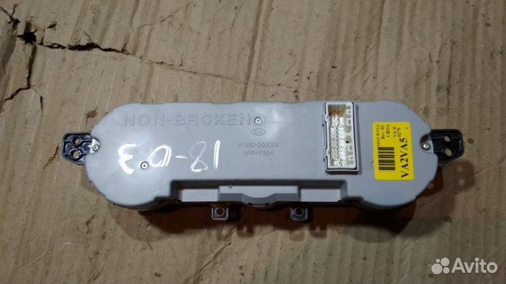 Блок управления климат-контроля Kia Magentis 2