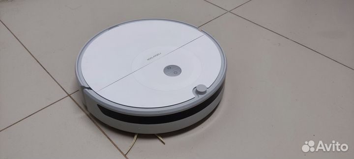 Робот пылесос