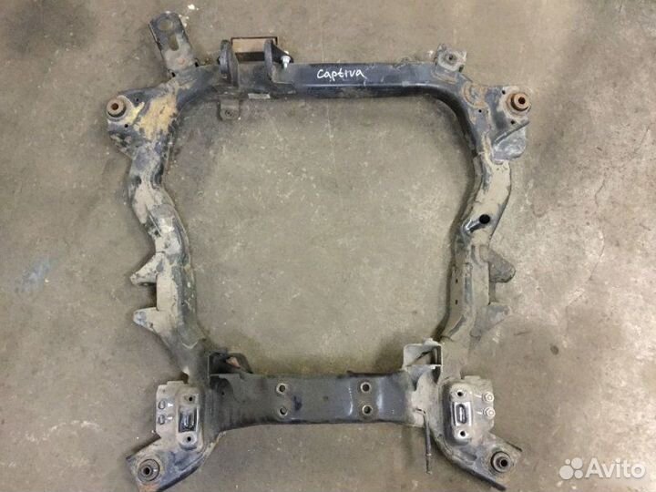 Балка подмоторная Chevrolet Captiva C100 2006-2010