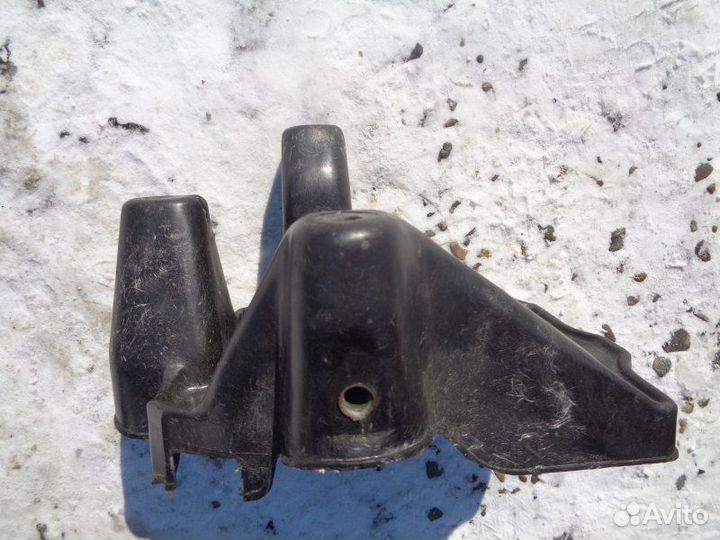 Подставка под аккумулятор Honda Inspire UA1 G20A