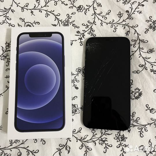 iPhone 12, 64 ГБ