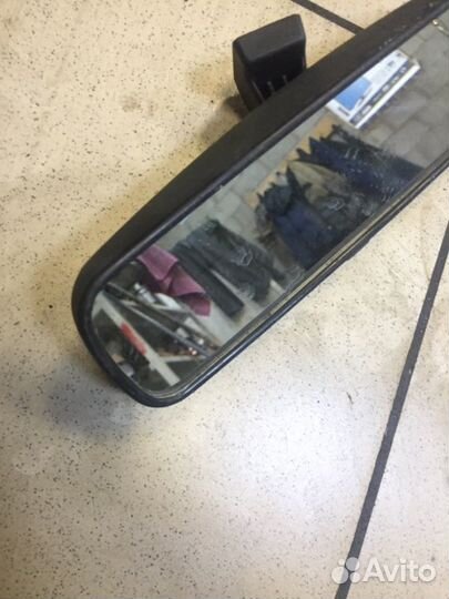 Зеркало салона Renault Logan