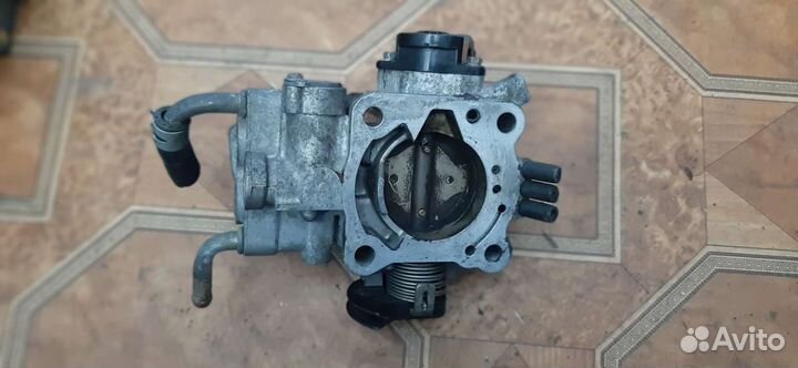 Дроссельная заслонка Mitsubishi Lancer 9