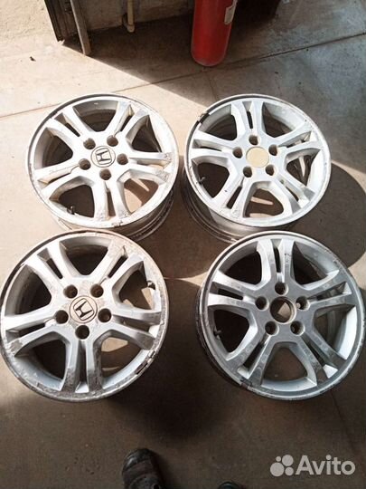 Литые диски r16 5x114.3 4шт