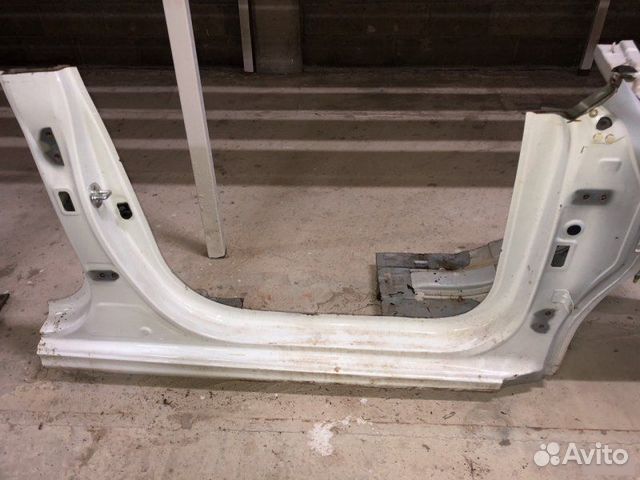 Порог передний правый Kia Rio 4 G4FG