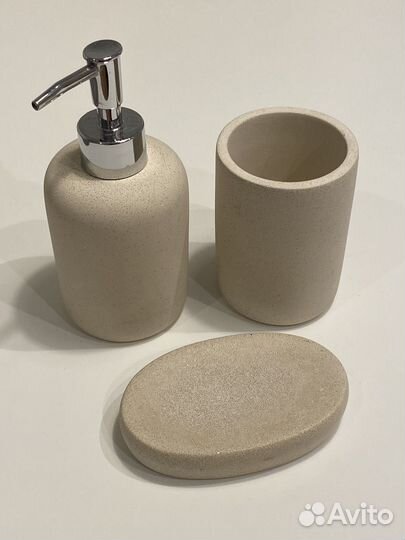 Дозатор, мыльница и стакан для зубных щеток