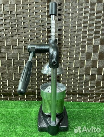 Соковыжималка для цитрусовых