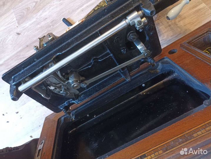 Швейная машинка