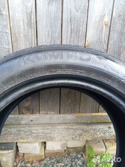 Kumho Crugen HP51 255/50 R19 103W