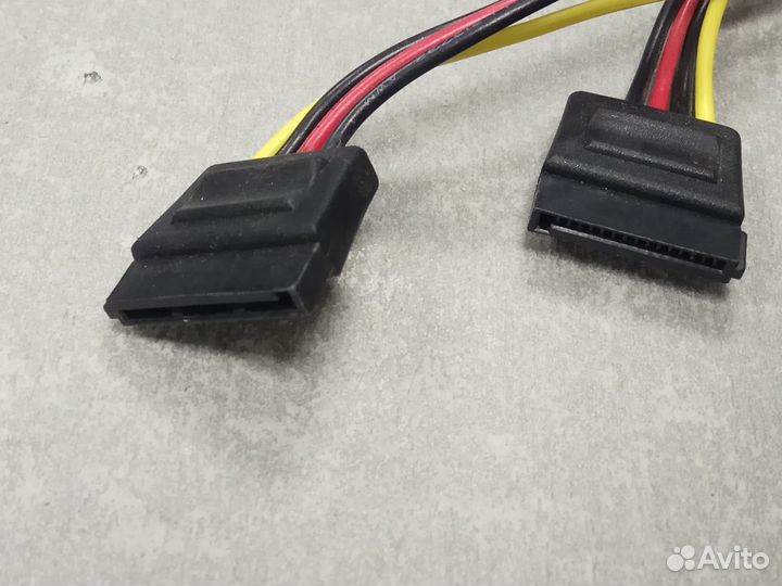 Переходник для блока питания 1xMolex - 2xsata