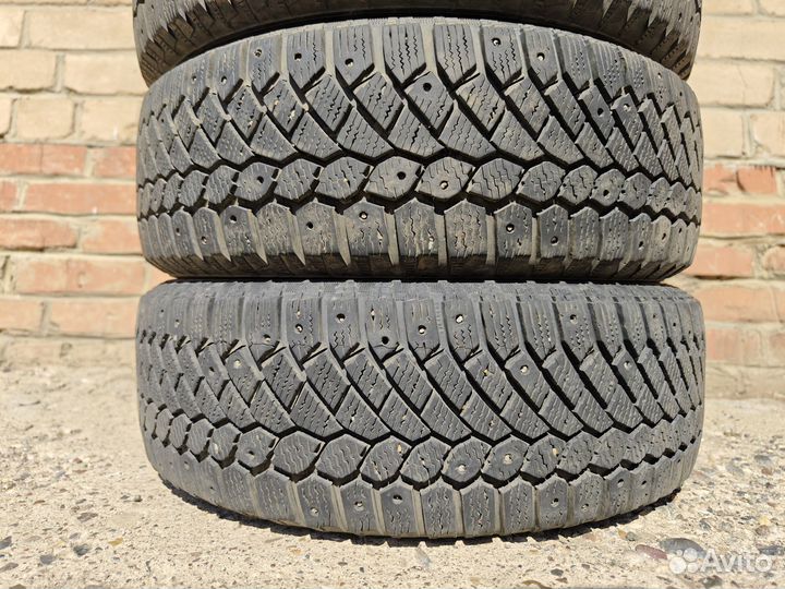 Gislaved Nord Frost 200 185/65 R15