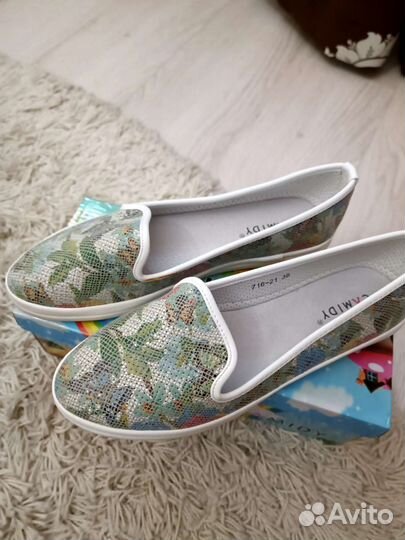 Обувь для девочки размер 35