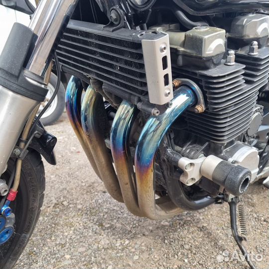 Дорожный мотоцикл Yamaha XJR 1300