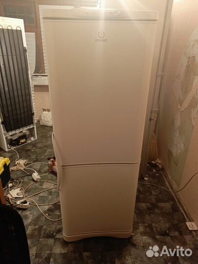 Холодильник
