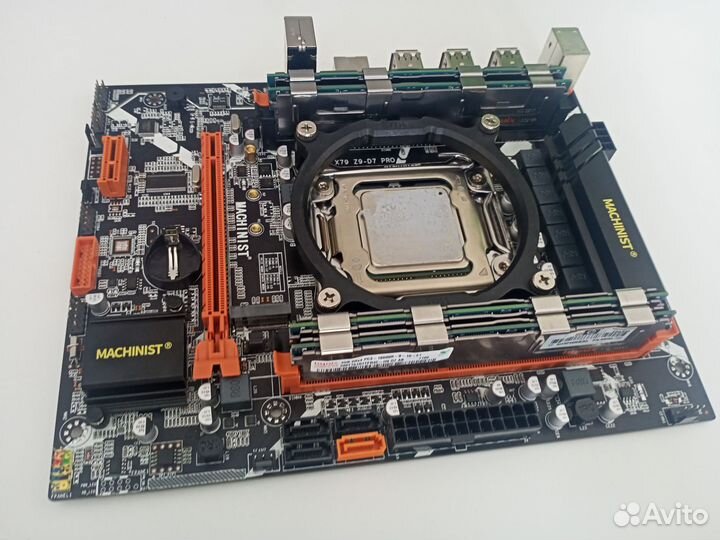 Комплект xeon e5 2689 + 16gb + x79 Machinist