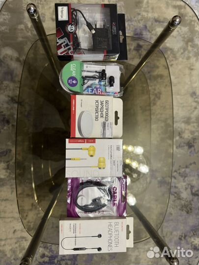 Чехлы, стекла на телефон iPhone, samsung и тд