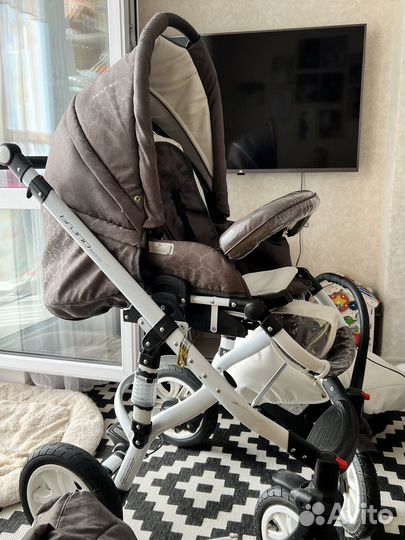 Коляска 3 в 1 Riko bruno