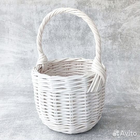Корзина плетёная