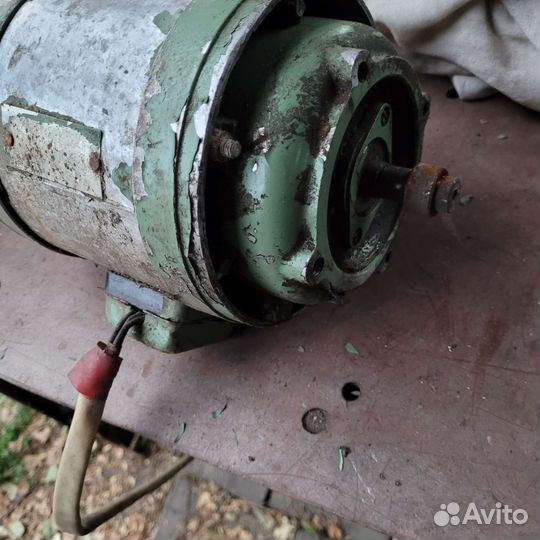 Электродвигатель 220в