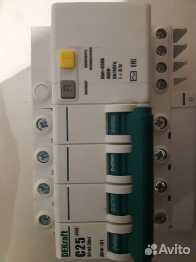 Диф автомат 25 А трехфазный