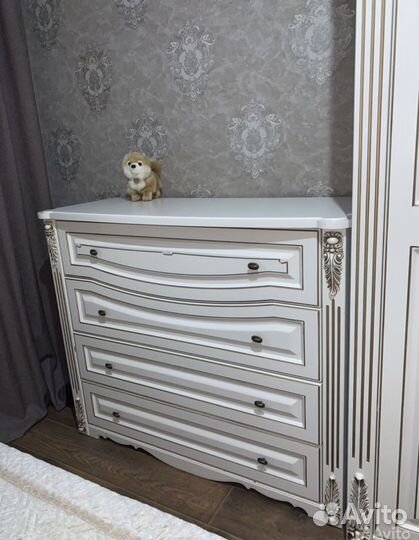 Спальный гарнитур бу