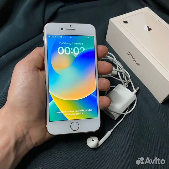 iPhone 8, 64 ГБ